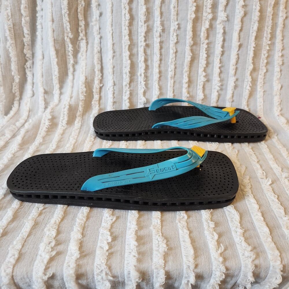 Sensi Sandals Wave Waterproof Flip Flops Square Toe Italy Womens US 9 EU 40